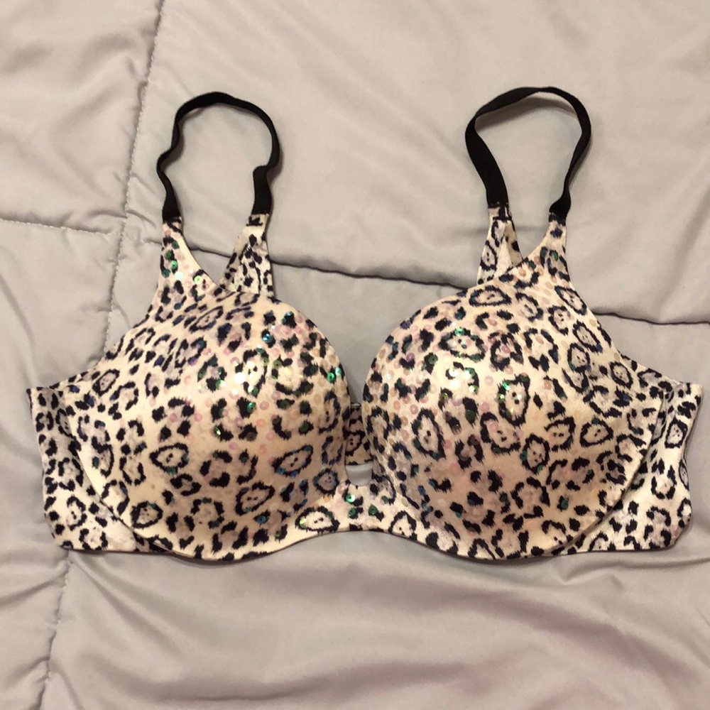 Victoria’s Secret incredible push up 36C